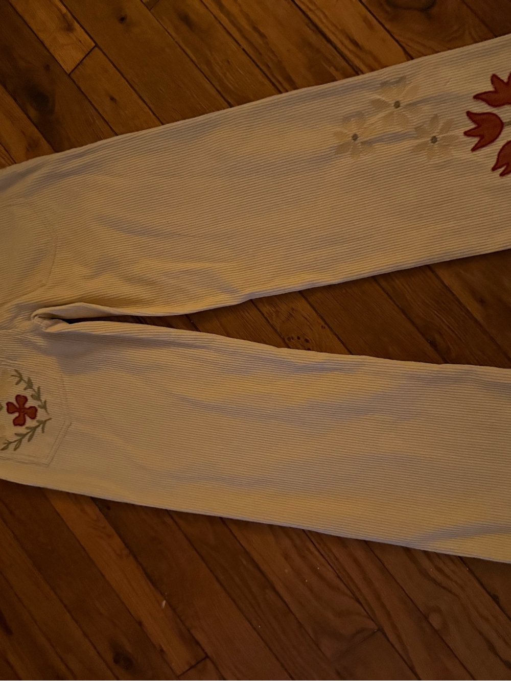 We The Free Tennessee low rise Corduroy  with embroidery flowers hearts cats sun - Picture 6 of 16